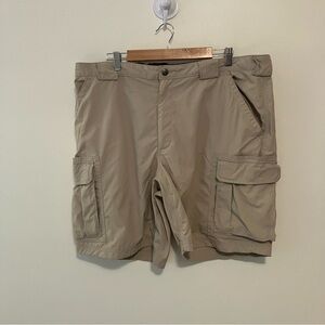 Duluth Trading Co Flex Cargo Shorts Mens Size 2XL Tan Nylon Gorpcore Outdoor